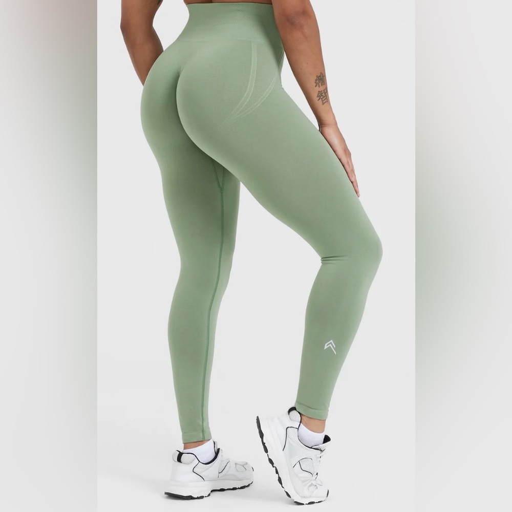 Oner Active EFFORTLESS SEAMLESS LEGGINGS